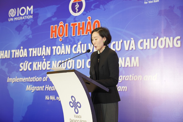 Lao động di cư Việt Nam ở nước ngoài gặp khó khăn trong chăm sóc sức khỏe - Ảnh 1.