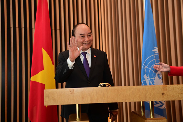 Chủ tịch nước Nguyễn Xuân Phúc thăm trụ sở Văn phòng Liên Hiệp Quốc tại Geneva - Ảnh 1.