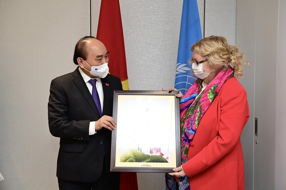 Chủ tịch nước Nguyễn Xuân Phúc thăm trụ sở Văn phòng Liên Hiệp Quốc tại Geneva - Ảnh 2.