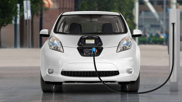 Từ 1-3, mức thu lệ phí trước bạ với ôtô điện là 0% - Ảnh 1.