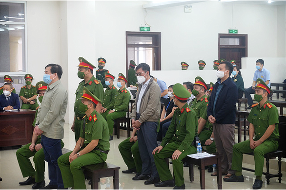 Cựu phó tổng cục trưởng Tổng cục Tình báo Nguyễn Duy Linh lãnh 14 năm tù - Ảnh 1.