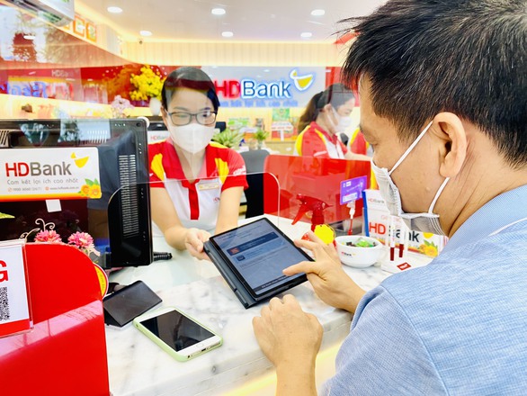Quản lý chi phí xăng dầu hiệu quả với thẻ tín dụng chuyên biệt hạn mức đến 3 tỉ đồng - Ảnh 1.