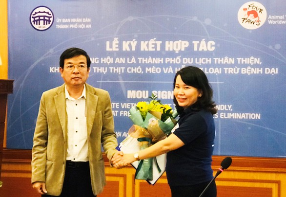 Nói không với tiêu thụ thịt chó mèo: Biến Hội An là thành phố du lịch thân thiện - Ảnh 2. Nói không với tiêu thụ thịt chó mèo: Biến Hội An là thành phố du lịch thân thiện - Ảnh 2.