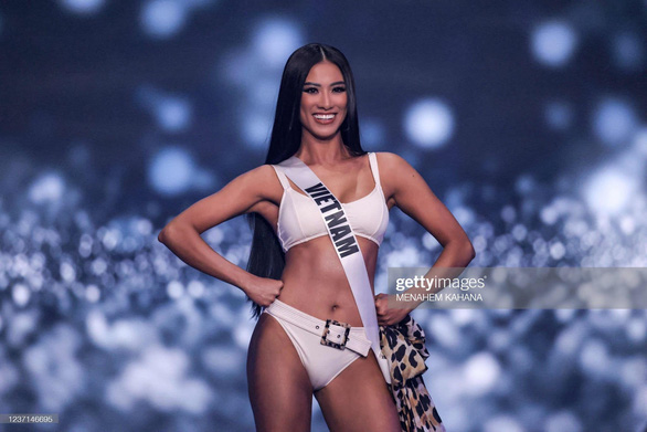 Kim Duyên gây ấn tượng tại bán kết Miss Universe 2021 - Ảnh 2.
