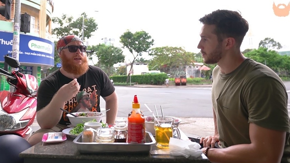 Đi ăn ‘Phở Real’ cùng Phúc Mập - Ảnh 2. Đi ăn ‘Phở Real’ cùng Phúc Mập - Ảnh 2.