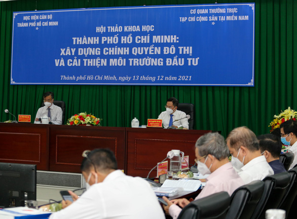 Thành phố trong thành phố đầu tiên mà đi đâu cũng kẹt - Ảnh 1.