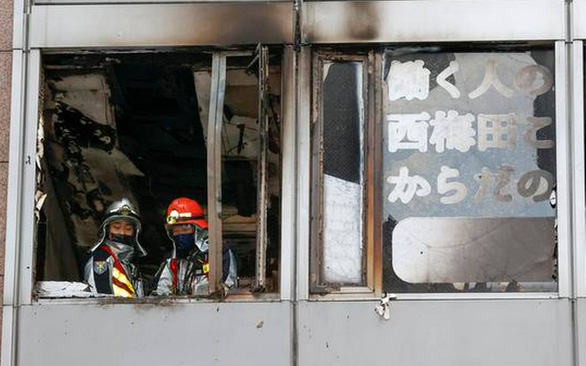 Hỏa hoạn lớn ở thành phố Osaka, lo ít nhất 27 người thiệt mạng - Ảnh 1.