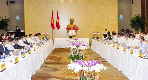 Thủ tướng Chính phủ: Bà Rịa - Vũng Tàu phải vươn lên thành trung tâm logictics của quốc tế - Ảnh 1.
