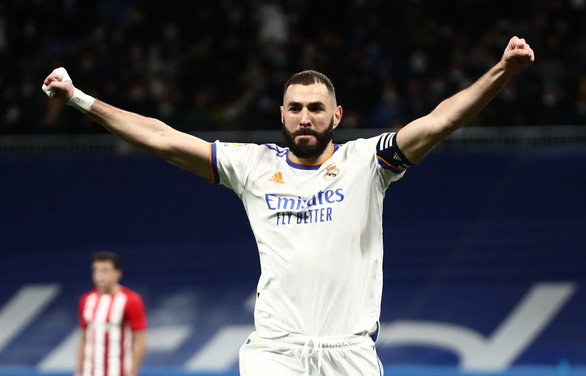 Benzema lại là cứu tinh của Real - Ảnh 1.