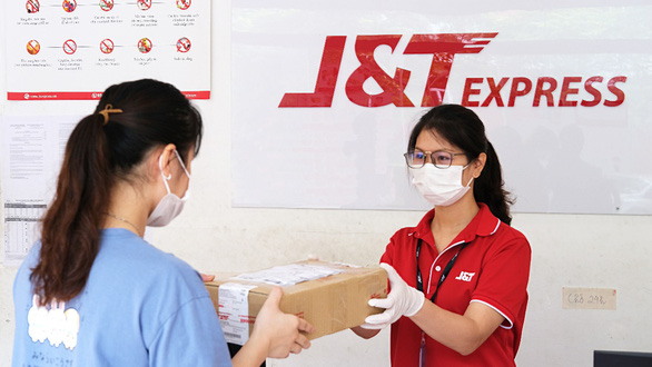 J&T Express và những nỗ lực không ngừng trong thời kì bình thường mới - Ảnh 1.