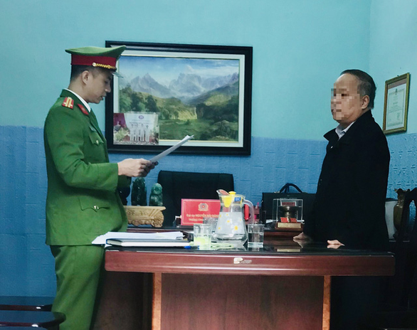 Sai phạm liên quan đất đai, cựu chủ tịch UBND huyện ở Thanh Hóa bị khởi tố  - Ảnh 1.