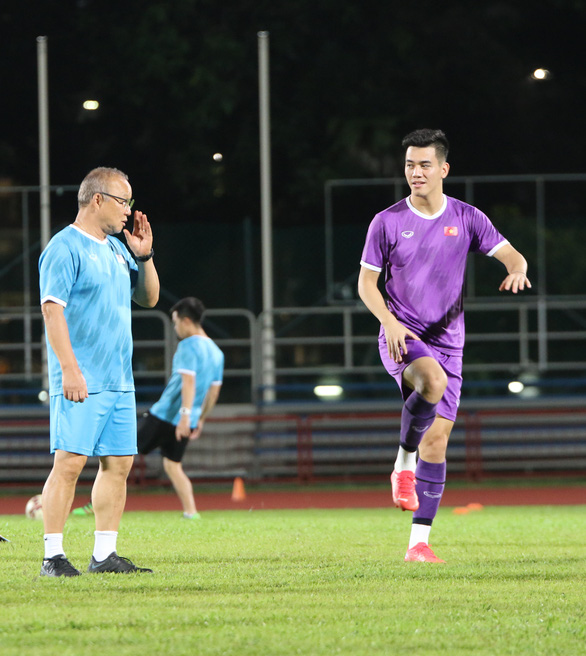 AFF Suzuki Cup 2020, Việt Nam - Lào: Cơ hội mài sắc hàng công - Ảnh 1.
