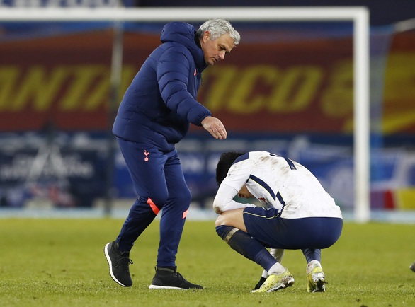 Everton đá văng Tottenham khỏi FA Cup sau trận cầu có 9 bàn thắng - Ảnh 3. Everton đá văng Tottenham khỏi FA Cup sau trận cầu có 9 bàn thắng - Ảnh 3.