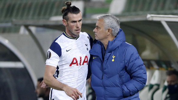 Bale khoe khỏe trên mạng xã hội, Mourinho nổi giận - Ảnh 1.