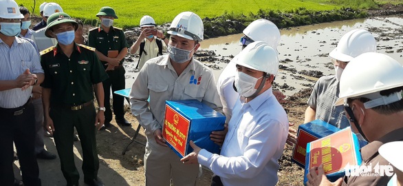 Bà con ĐBSCL rất mong mỏi tới năm 2022 sẽ thông tuyến cao tốc này - Ảnh 2. Bà con ĐBSCL rất mong mỏi tới năm 2022 sẽ thông tuyến cao tốc này - Ảnh 2.