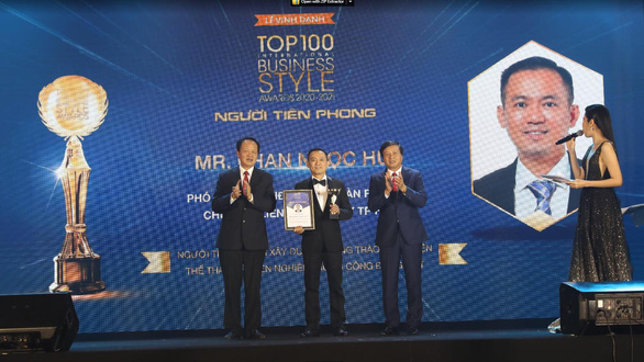 Phó chủ tịch FLG Việt Nam vào Top 100 Phong cách Doanh Nhân 2020 - Ảnh 1.