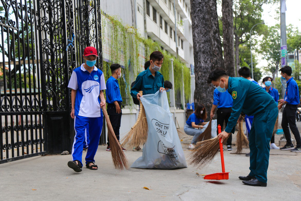  Tạo mảng xanh cho chung cư, làm đẹp các hẻm - Ảnh 7.