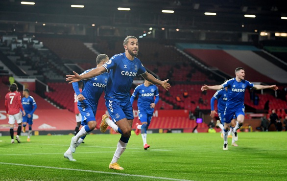 Man Utd đánh rơi chiến thắng ở phút 90+5 - Ảnh 5. Man Utd đánh rơi chiến thắng ở phút 90+5 - Ảnh 5.