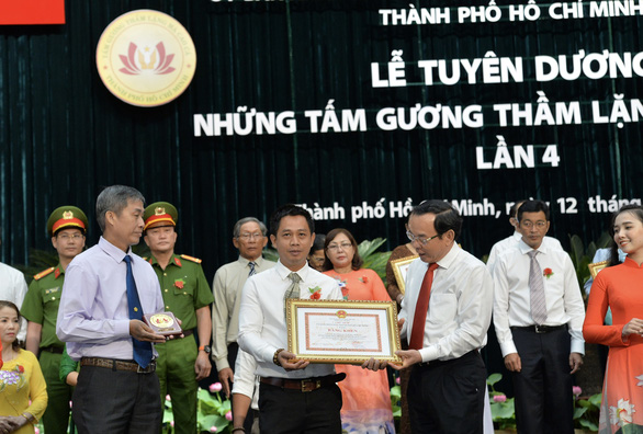 Ông Nguyễn Thành Phong: ‘Để nghĩa tình thành thương hiệu của người dân TP.HCM’ - Ảnh 1.