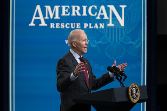 Trung Quốc gọi gói cứu trợ của ông Biden là hồng thủy mãnh thú - Ảnh 1.