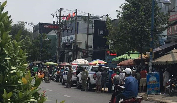 Bắt nghi phạm sát hại bà chủ tiệm tạp hóa ở quận Tân Phú - Ảnh 1.