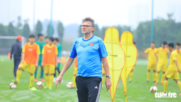 HLV Philippe Troussier: U18 Việt Nam tối thiểu nằm trong top 4 Đông Nam Á - Ảnh 1.