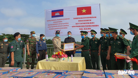 Đã có 82 người Việt ở Campuchia mắc COVID-19 - Ảnh 1.