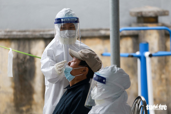 The couple in Hai Duong recovered from the disease and returned home and tested positive for COVID-19 - Photo 1