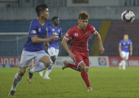 V-League 2021: Bước vào khúc quanh 'tử thần' - Ảnh 3.