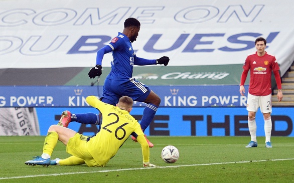 Thắng thuyết phục Man Utd, Leicester vào bán kết Cúp FA - Ảnh 1.