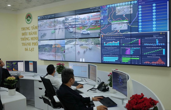 HƯỚNG TỚI VIỆT NAM SỐ: Nhiều tỉnh thành xây trung tâm điều hành thông minh - Ảnh 1. HƯỚNG TỚI VIỆT NAM SỐ: Nhiều tỉnh thành xây trung tâm điều hành thông minh - Ảnh 1.