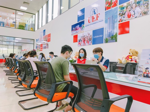 Nộp hồ sơ xét học bạ với phương châm đúng trường, đúng thời điểm - Ảnh 1. Nộp hồ sơ xét học bạ với phương châm đúng trường, đúng thời điểm - Ảnh 1.