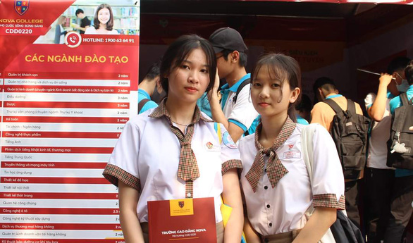 Nova Group dành tặng 30 tỉ đồng học bỗng cho sinh viên Nova College - Ảnh 1.