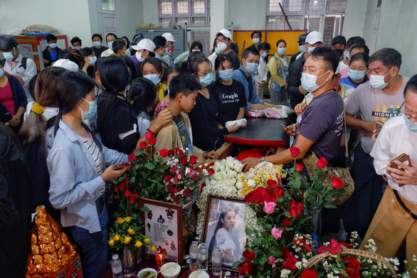 Nhà chức trách Myanmar khai quật mộ cô gái 19 tuổi bị bắn chết vì biểu tình? - Ảnh 5.