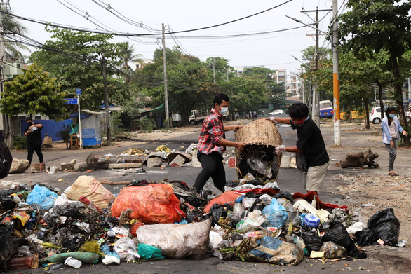 Mỹ nhờ Trung Quốc can thiệp tình hình Myanmar - Ảnh 1.