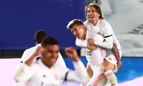 Barca lại bại trận trước Real Madrid - Ảnh 2. Barca lại bại trận trước Real Madrid - Ảnh 2.