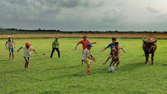 Cơ hội khai phá nội lực biến giấc mơ sân cỏ thành sự nghiệp - Ảnh 1.