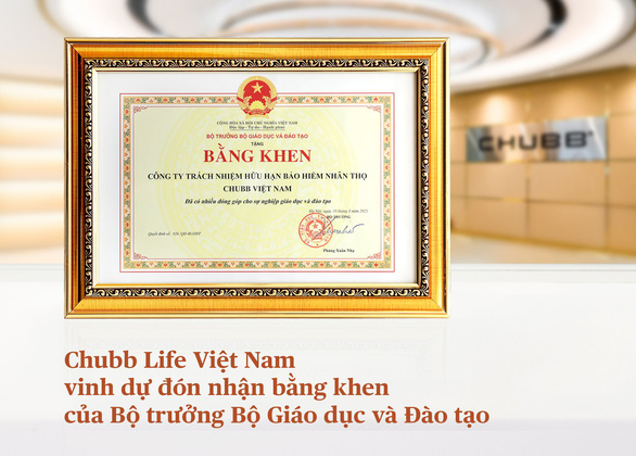Bộ Giáo dục và Đào tạo trao tặng Bằng khen cho Chubb Life Việt Nam - Ảnh 1.