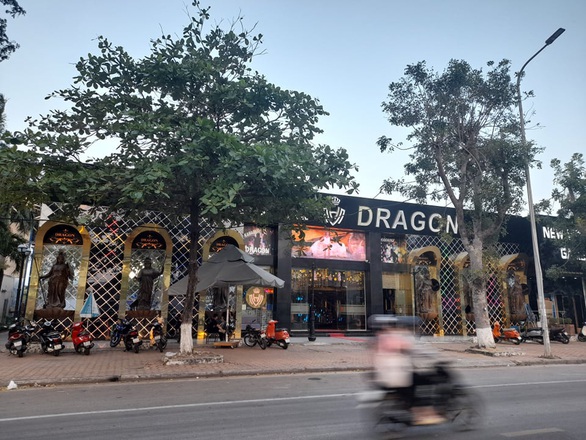 Đãi ma túy tiệc sinh nhật, 44 người dương tính - Ảnh 1. Đãi ma túy tiệc sinh nhật, 44 người dương tính - Ảnh 1.