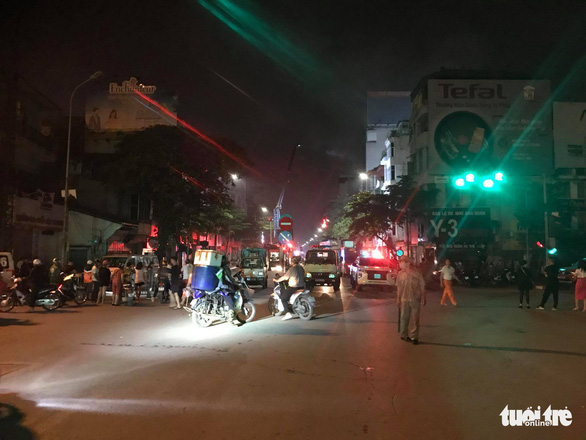 Cháy cửa hàng đồ sơ sinh ở Hà Nội: 4 người thiệt mạng - Ảnh 10.