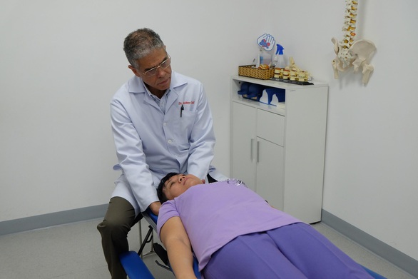 Thuốc giảm đau xương khớp: Hiệu quả nhanh, nhưng chớ lạm dụng - Ảnh 3. Thuốc giảm đau xương khớp: Hiệu quả nhanh, nhưng chớ lạm dụng - Ảnh 3.