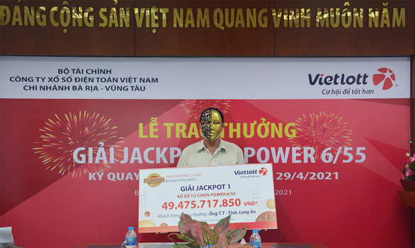 Người chơi thứ hai trúng Jackpot tại Long An tặng từ thiện 200 triệu đồng - Ảnh 1.