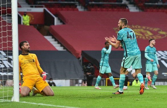 Ngược dòng trước Man Utd tại Old Trafford, Liverpool tiến sát top 4 - Ảnh 2. Ngược dòng trước Man Utd tại Old Trafford, Liverpool tiến sát top 4 - Ảnh 2.