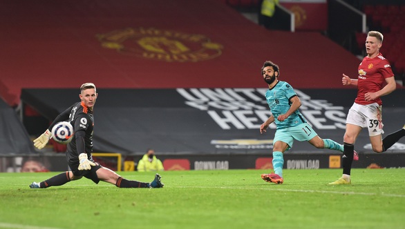 Ngược dòng trước Man Utd tại Old Trafford, Liverpool tiến sát top 4 - Ảnh 5. Ngược dòng trước Man Utd tại Old Trafford, Liverpool tiến sát top 4 - Ảnh 5.