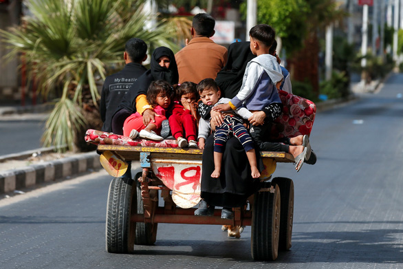 160 máy bay Israel nã tên lửa xuống Gaza - Ảnh 2.