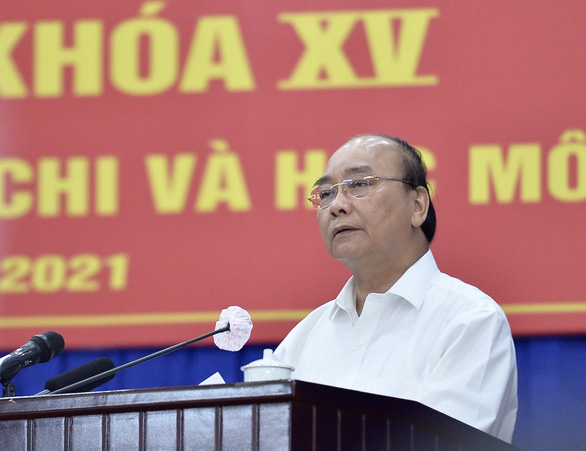 Chủ tịch nước Nguyễn Xuân Phúc: Ủng hộ đề xuất tăng tỉ lệ ngân sách để lại cho TP.HCM - Ảnh 1.