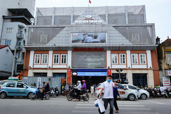 Vụ Bệnh viện Tim Hà Nội: Bắt giám đốc và kế toán trưởng Công ty thiết bị y tế Hoàng Nga - Ảnh 1.