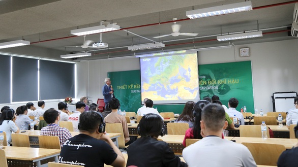 Doanh nghiệp cam kết thu nhập cao cho sinh viên Đại học Văn Lang tốt nghiệp ngành môi trường - Ảnh 1. Doanh nghiệp cam kết thu nhập cao cho sinh viên Đại học Văn Lang tốt nghiệp ngành môi trường - Ảnh 1.