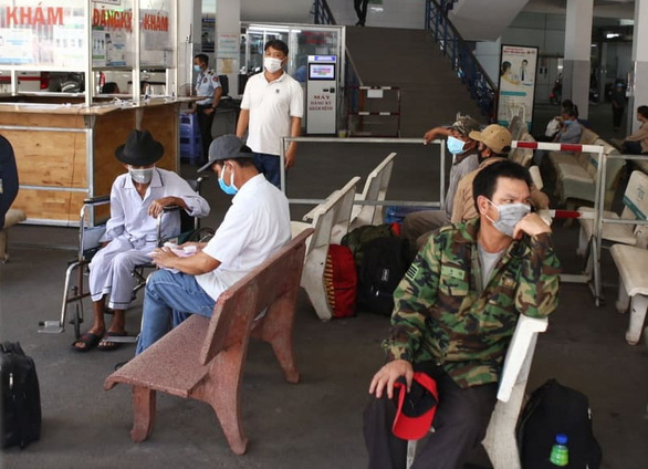 TP.HCM thông báo khẩn tìm người đến 2 quán bánh canh và Medic liên quan ca COVID-19 - Ảnh 1. TP.HCM thông báo khẩn tìm người đến 2 quán bánh canh và Medic liên quan ca COVID-19 - Ảnh 1.