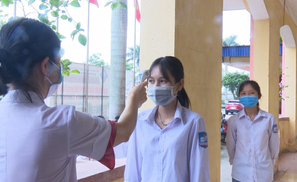 Thái Bình lùi lịch thi vào lớp 10, Quảng Ninh dự kiến thi đầu tháng 6 - Ảnh 1.